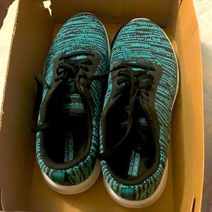 Women’s Skechers Go Walk